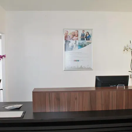 Brit Nord Hotel Martigues